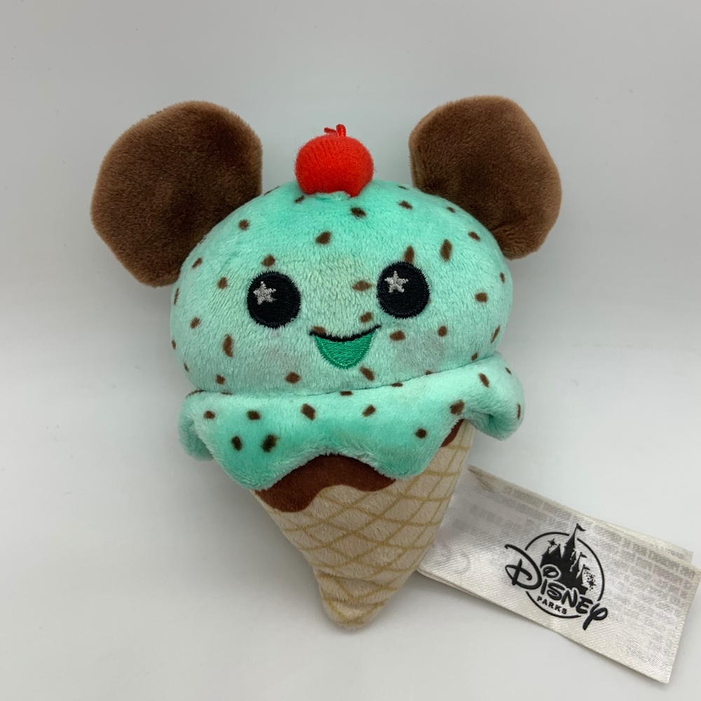 Disney Parks Wishables Parks Food Series One Mint Ice Cream Cone 5" Mini Plush